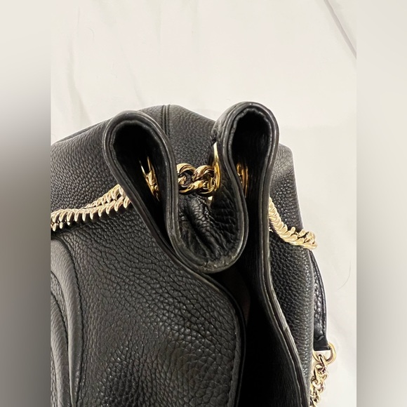 Black, medium Gucci Soho chain shoulder bag - Picture 13 of 16